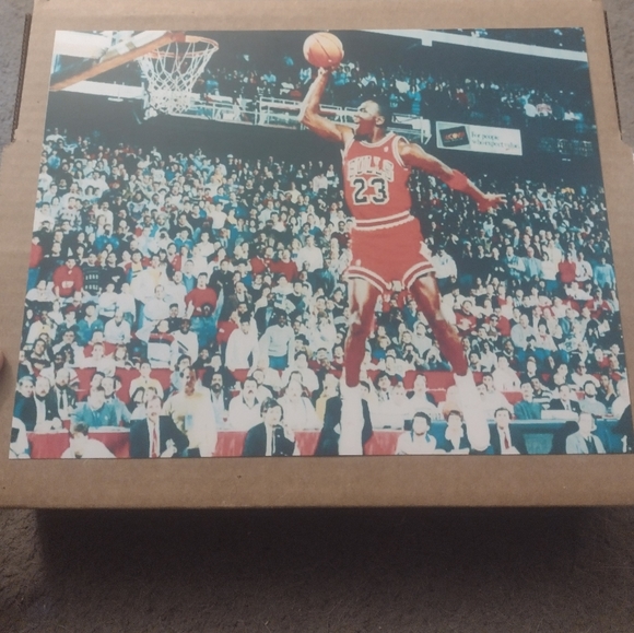 MICHAEL JORDAN BULLS RETRO 8.5x11 FREE THROW LINE DUNK GLOSSY 1988 NBA POSTER - Picture 5 of 10
